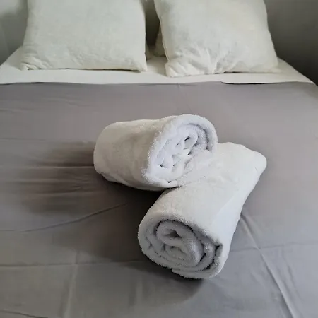 4-all Polyhrono Apartment *