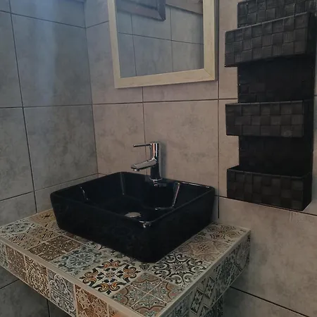 4-all Polyhrono Apartment